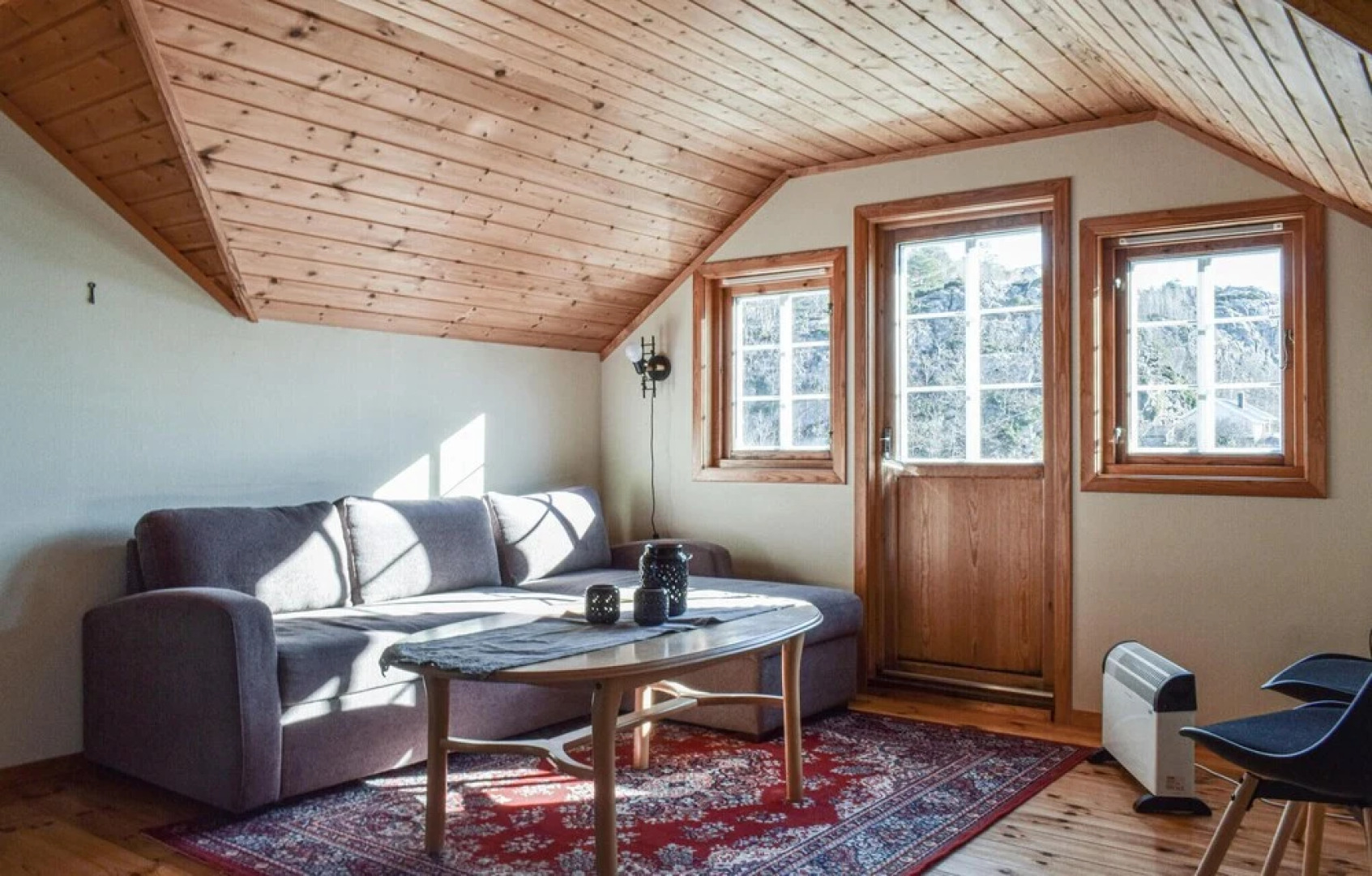 Amazing Home in Lindesnes With 5 Bedrooms, Indoor Swimming Pool and Wifi