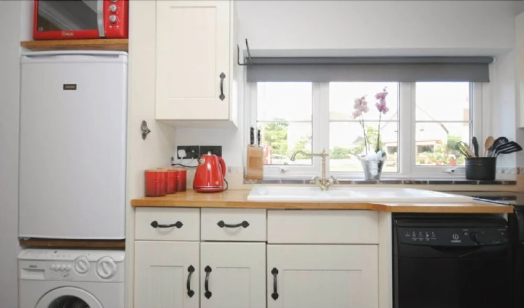 Springwell , West Wittering 414609