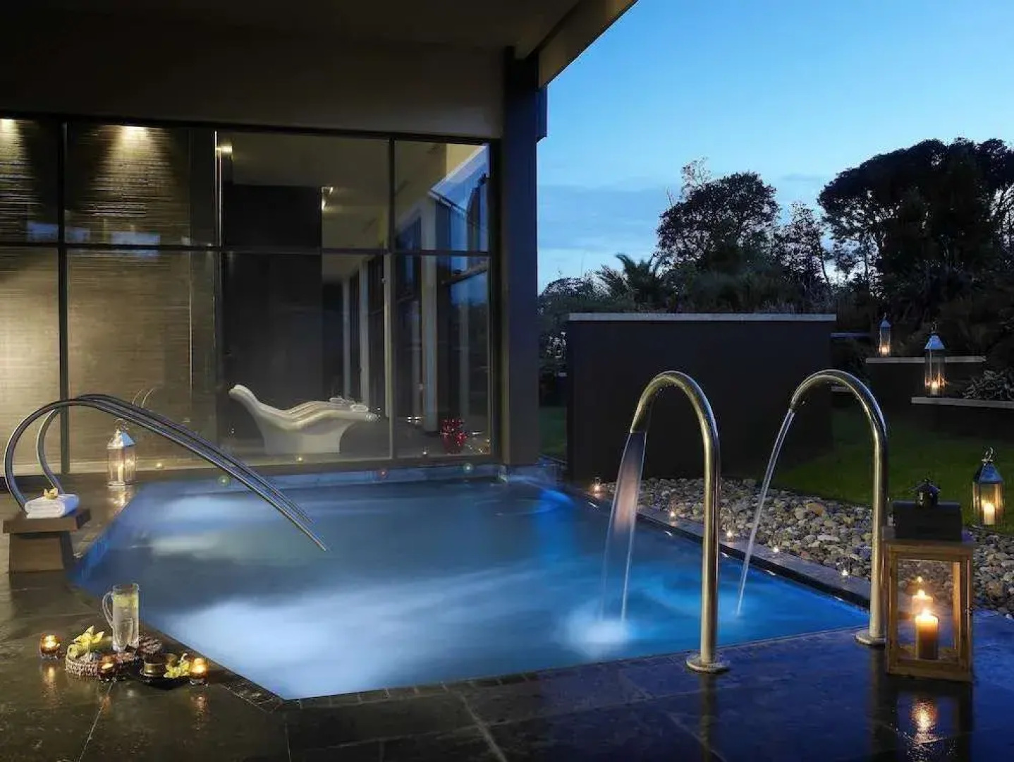 Seafield Hotel & Spa Resort