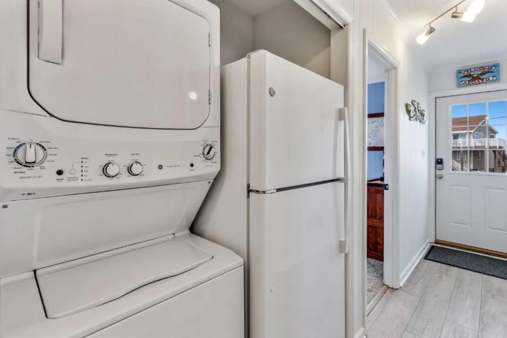 7148 Just Beachy 1 Min Walk to Beach