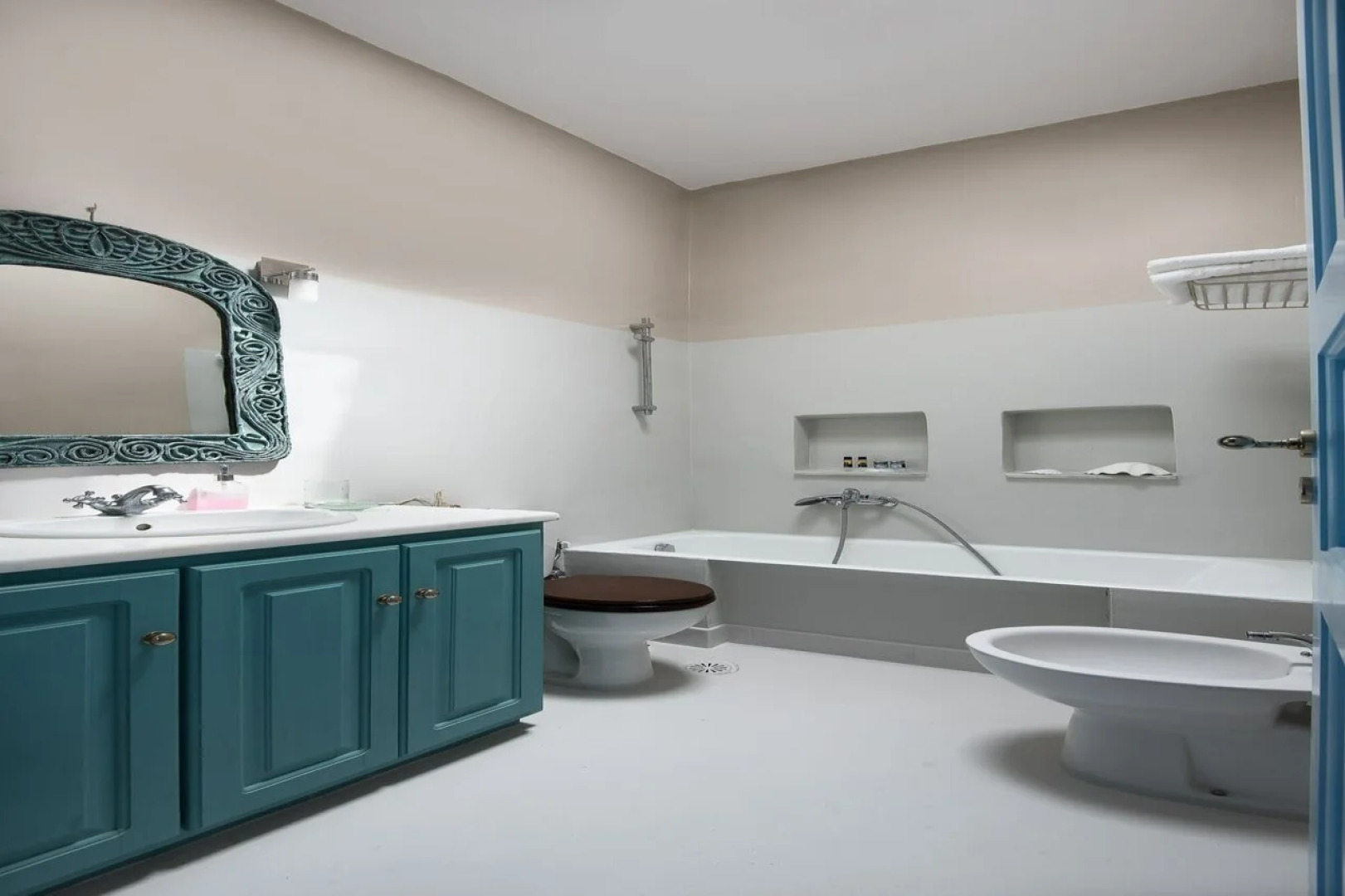 Anerousses Mykonian Traditional Houses