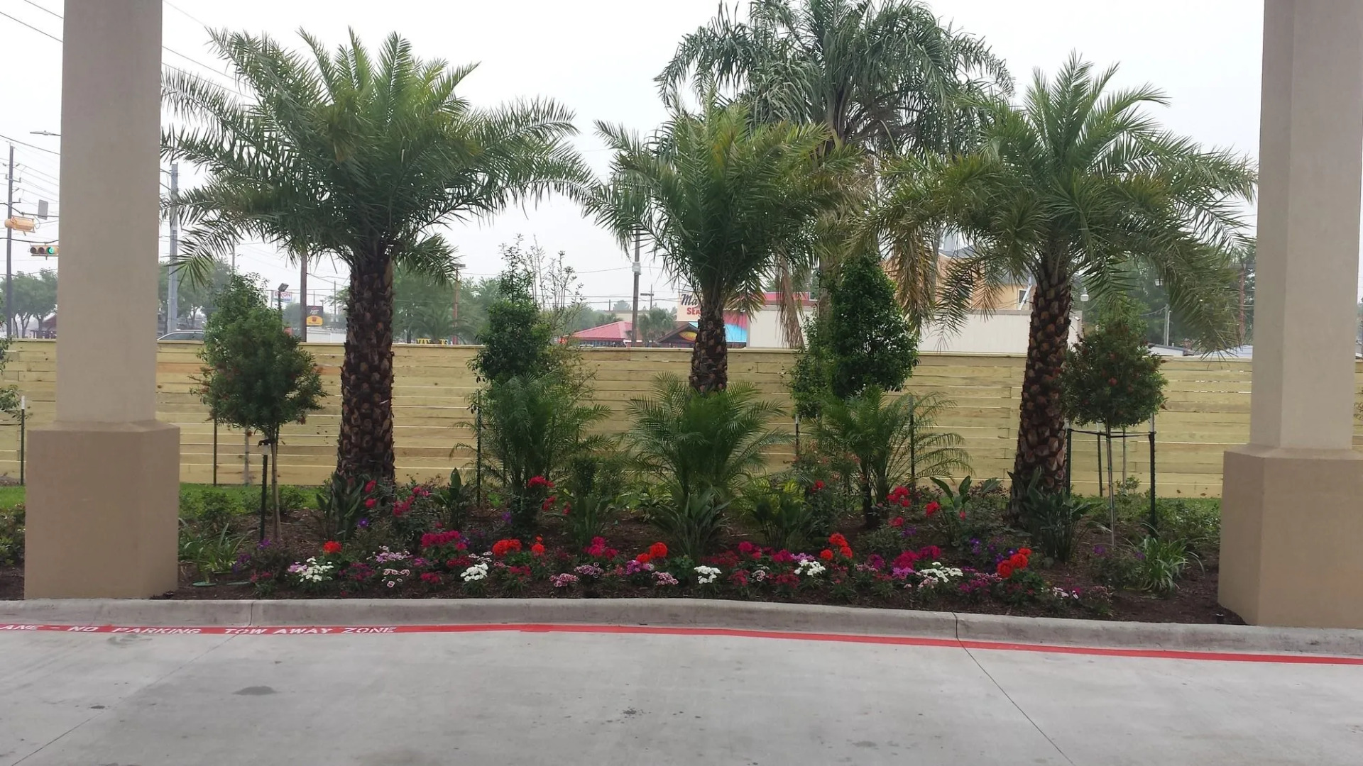 Palace Inn 290 & Jones Rd