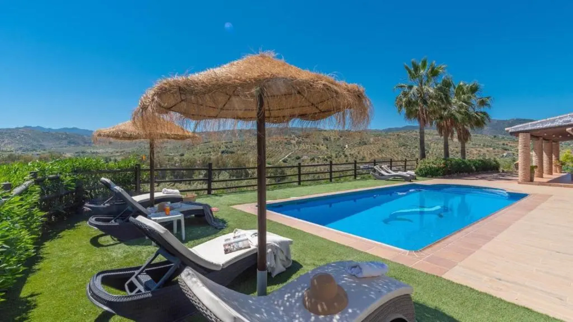 Cortijo Rueda Campos Tolox by Ruralidays