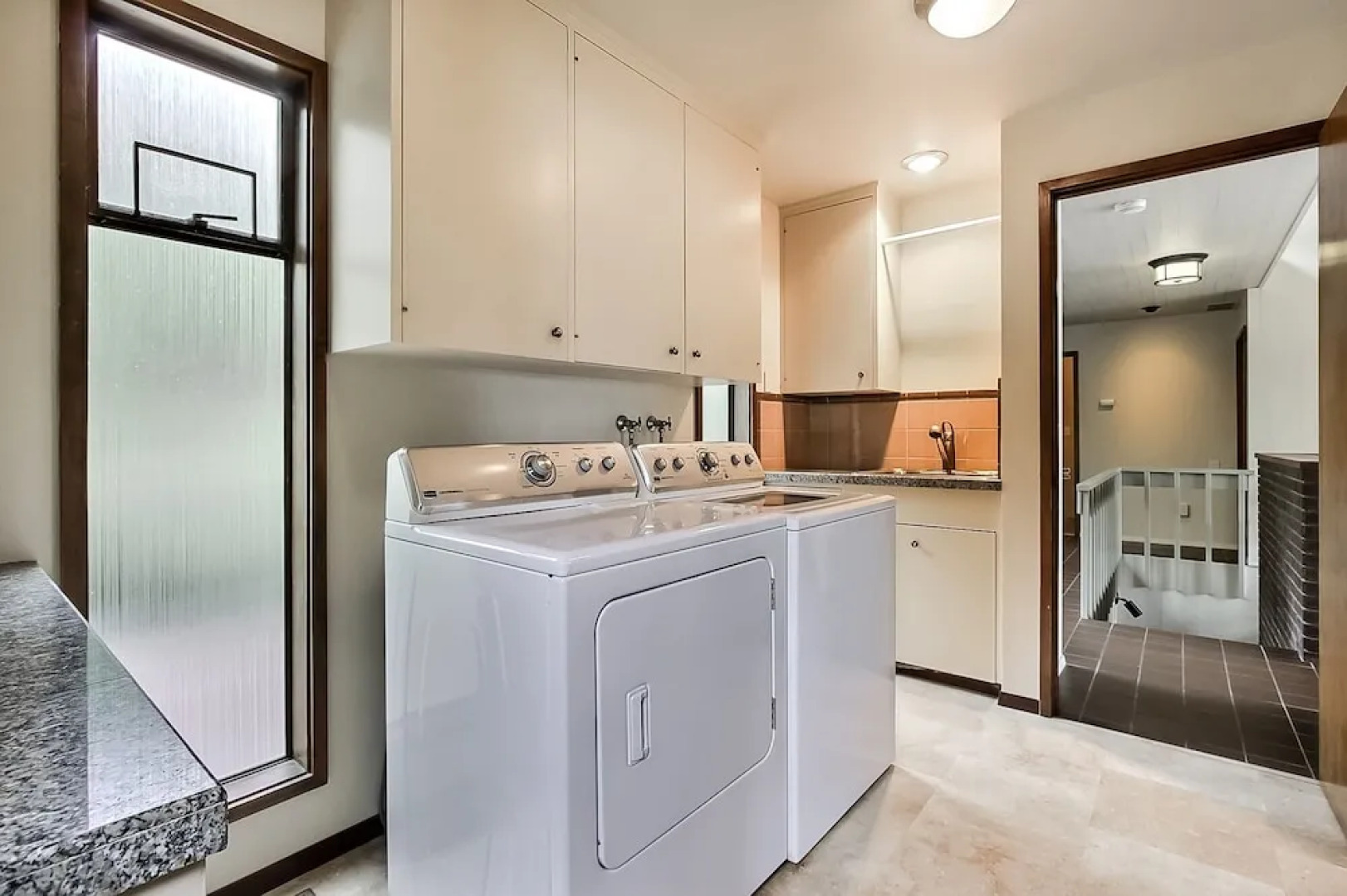 PNW MCM 155ft Private Waterfront Gem on Raft Island w/Hot Tub 3 Bedroom Home by RedAwning