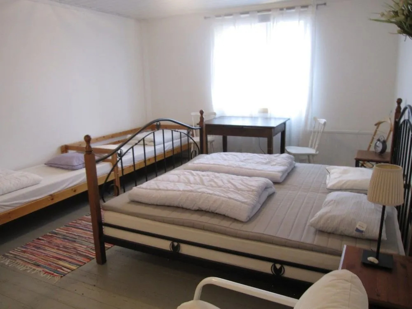 Kustnära Vandrarhem - Hostel