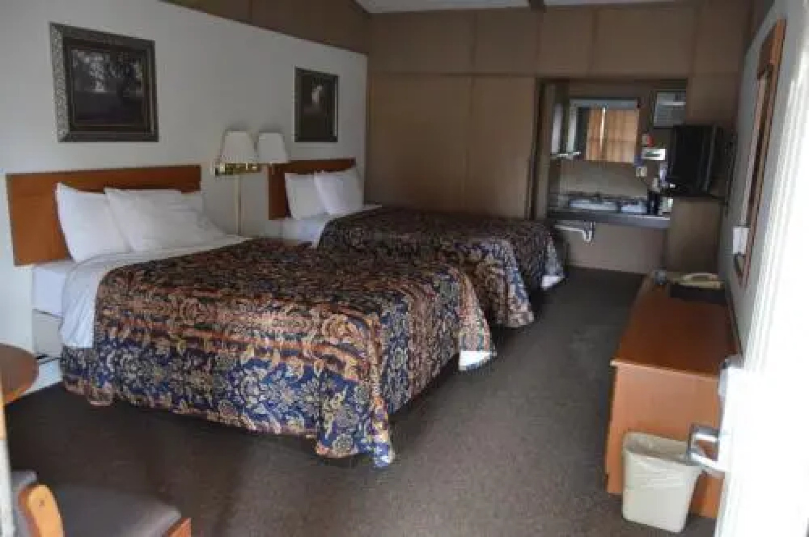 Econo Lodge Rice Lake