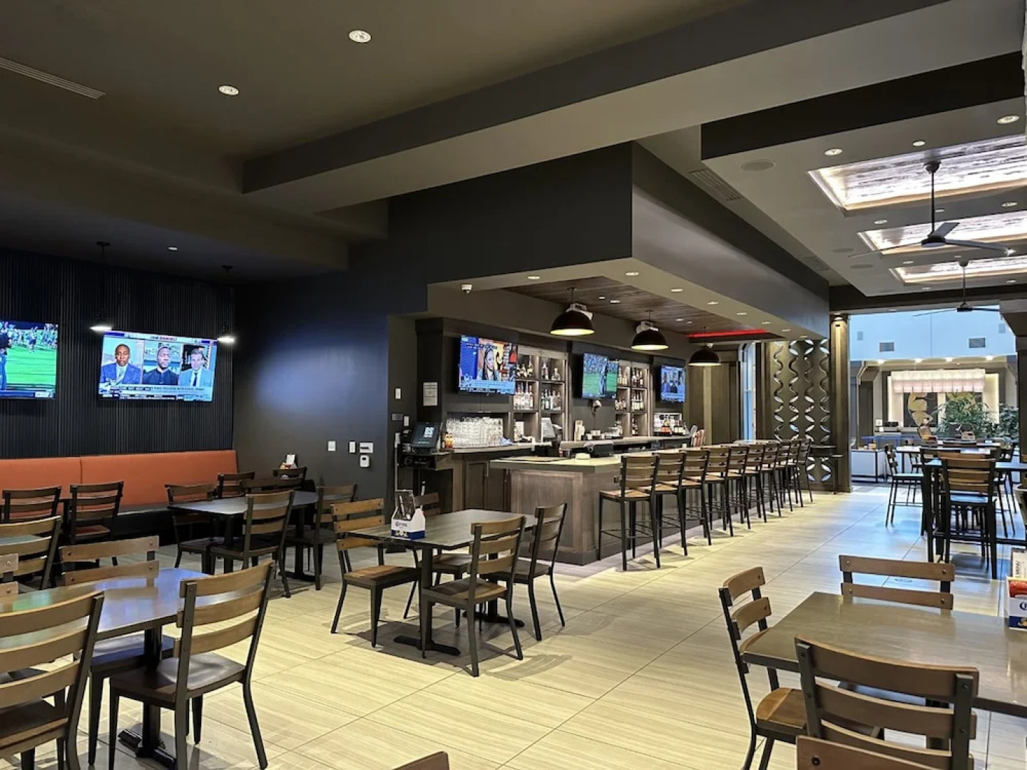 Embassy Suites By Hilton Kansas City Olathe