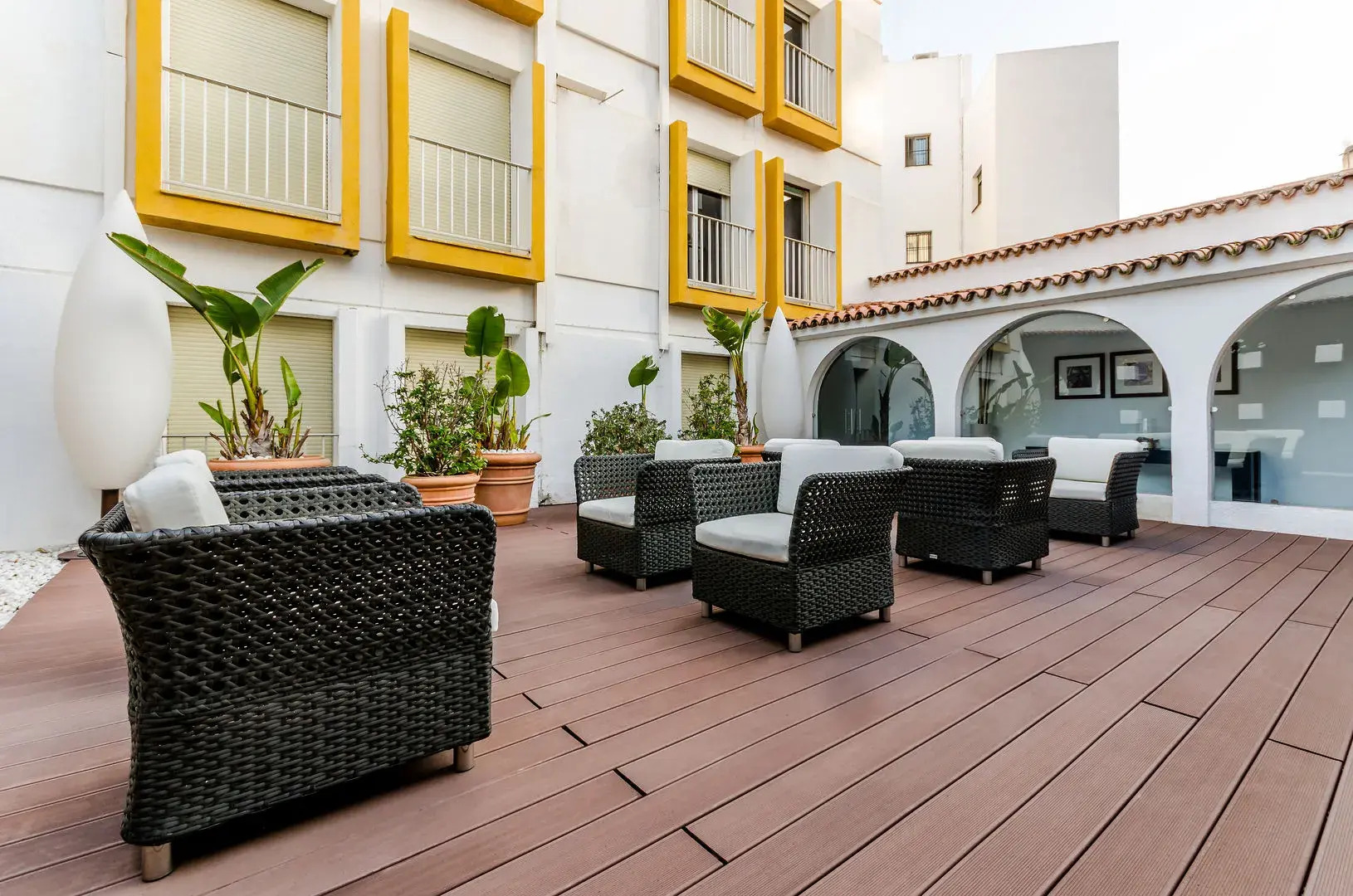 Отель Virgen de los Reyes