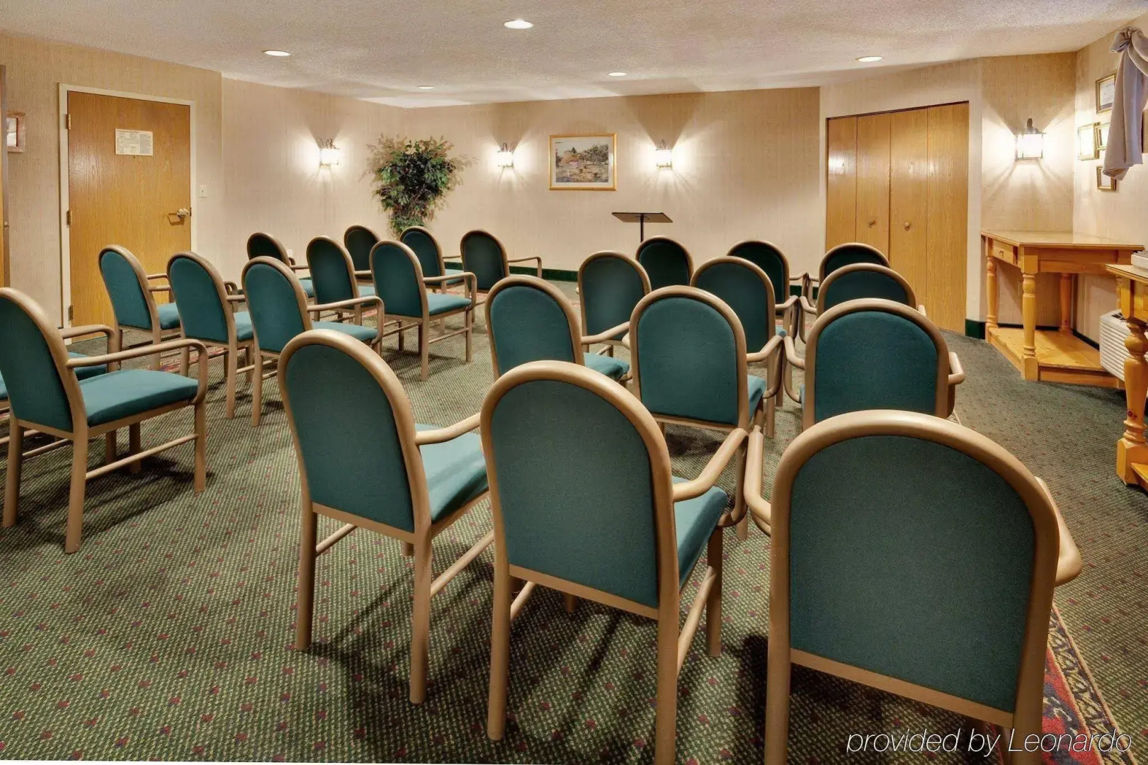 SureStay Plus Hotel by Best Western Elizabethtown Hershey