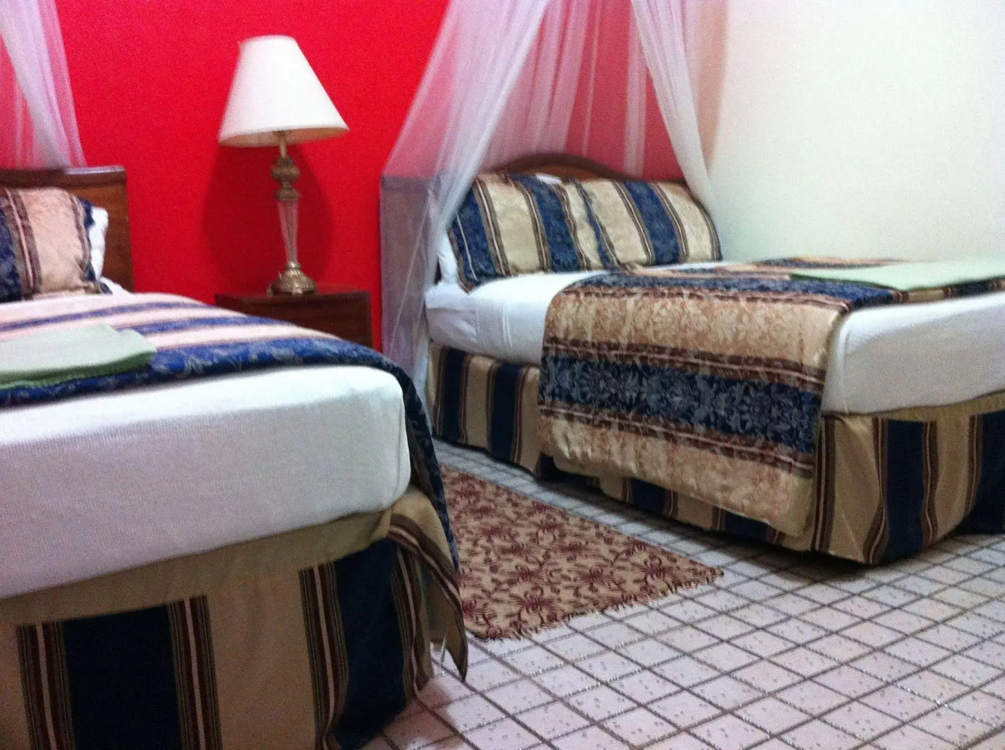 Executive Airport Hotel