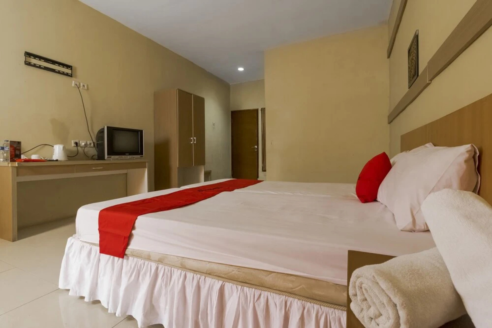 RedDoorz near Gumati Waterpark