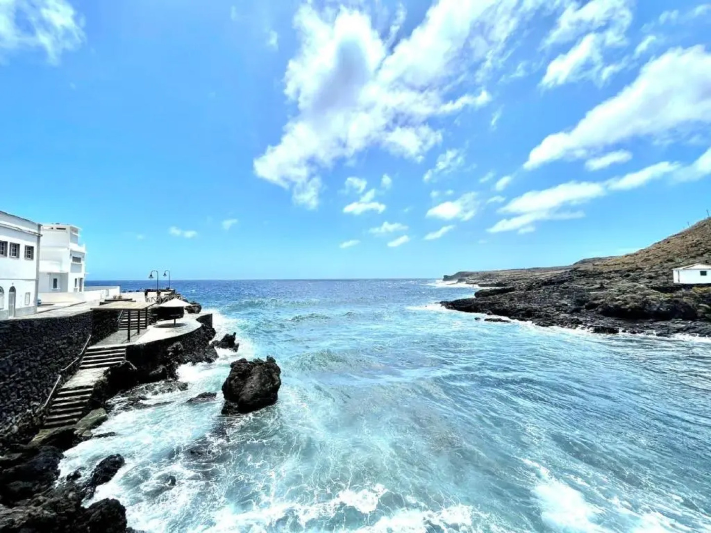 Bonito apartamento con WIfi, a pocos minutos de la playa, El Hierro