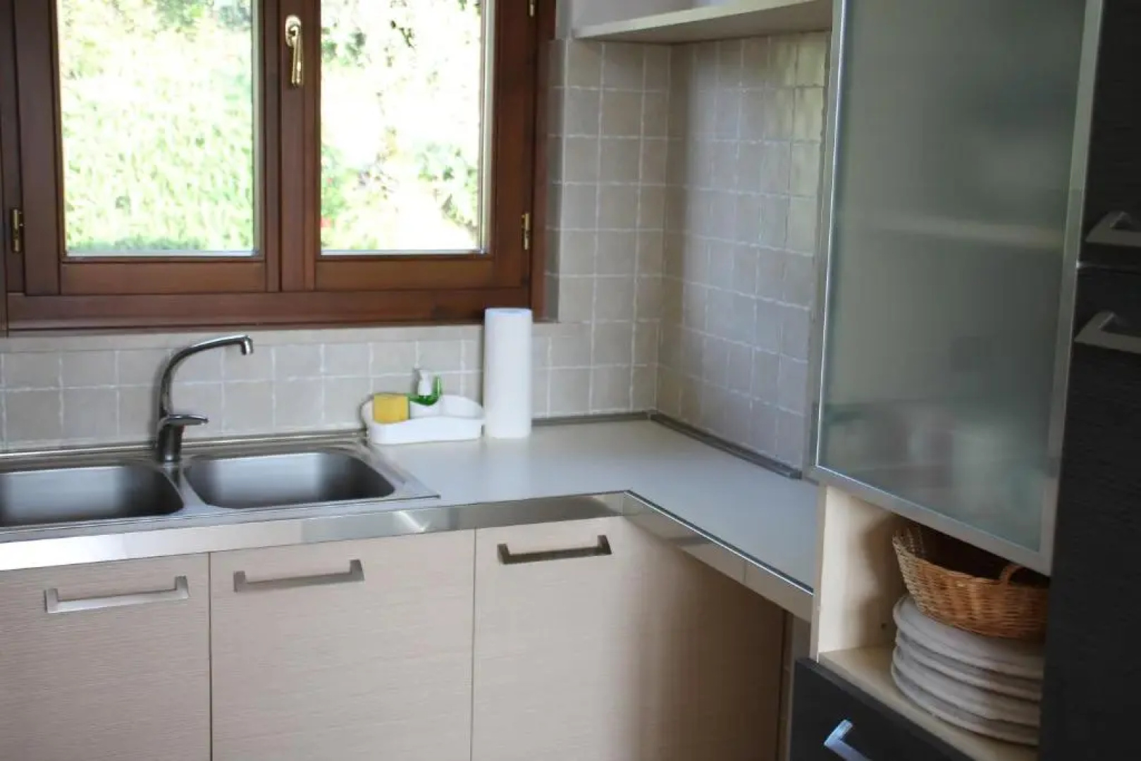 Casa Cecilia, 2 Bedrooms, 1 Bathroom, Lake View, Pool