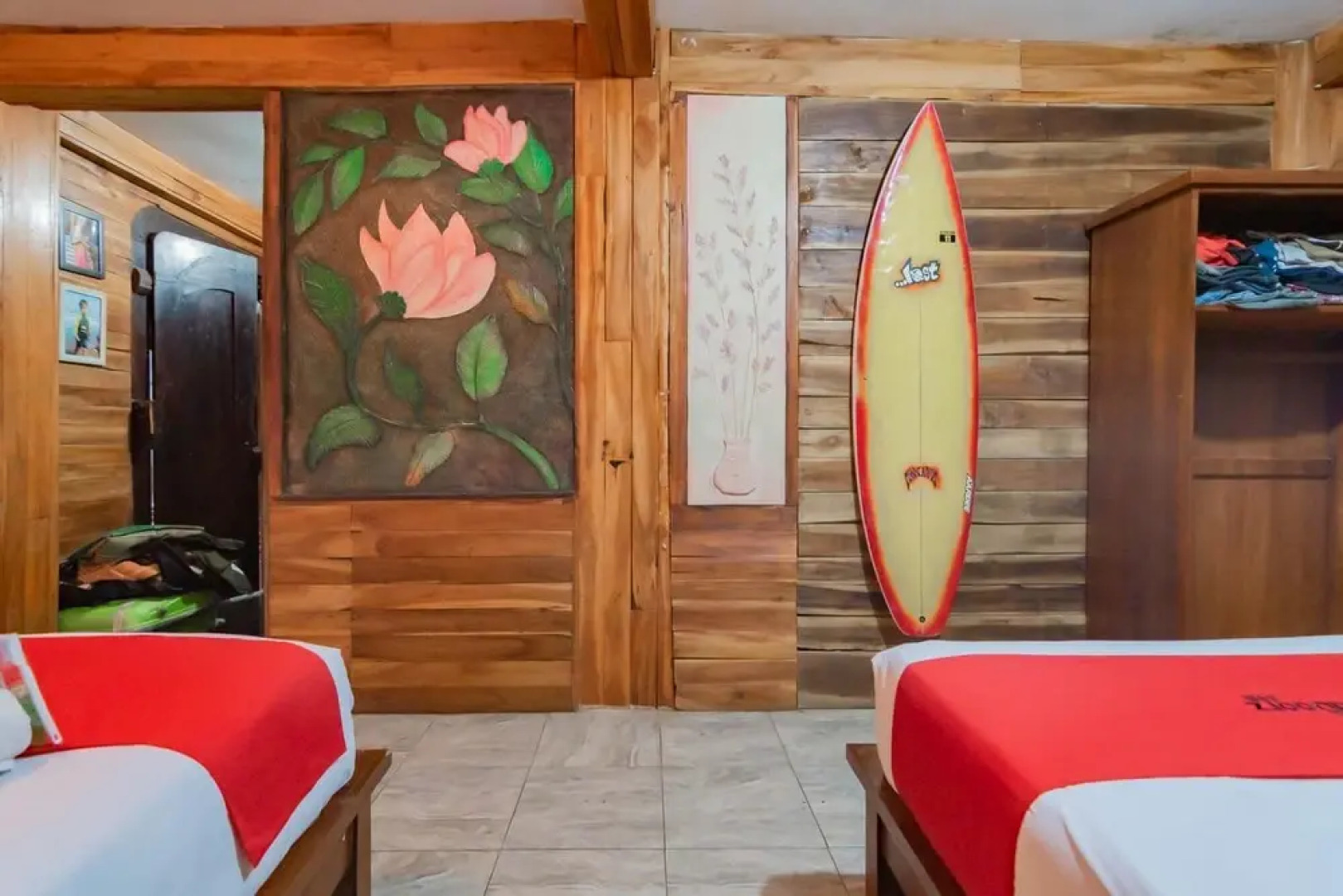 RedDoorz near Pantai Karang Hawu Pelabuhan Ratu