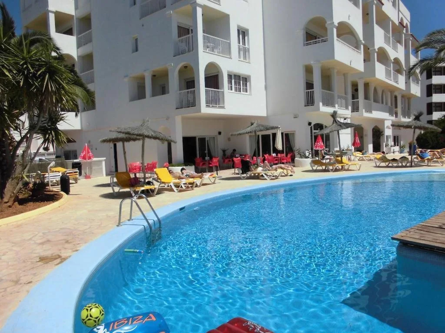 Aparthotel Es Pueto