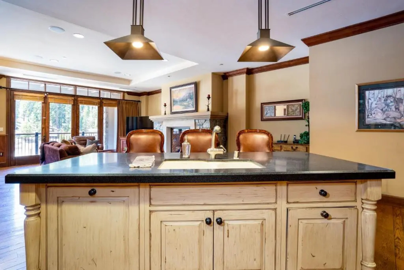 Reduce Rates w/ Skating Rink View in Northstar Village! Great Bear 404