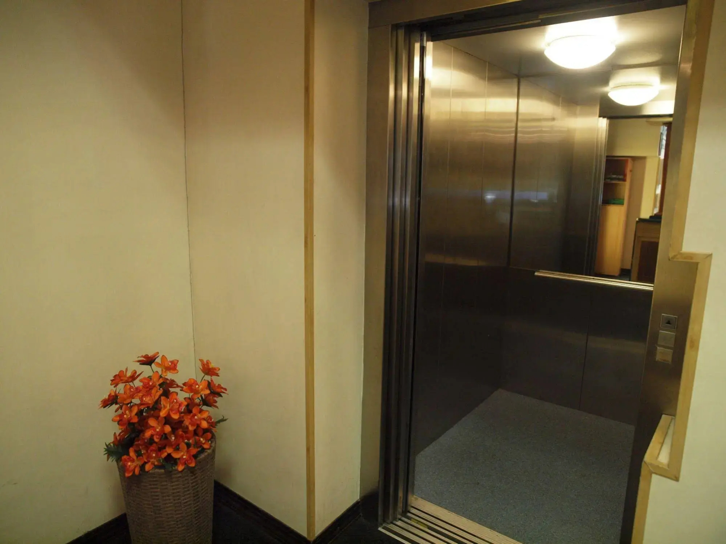 Hotel Westa