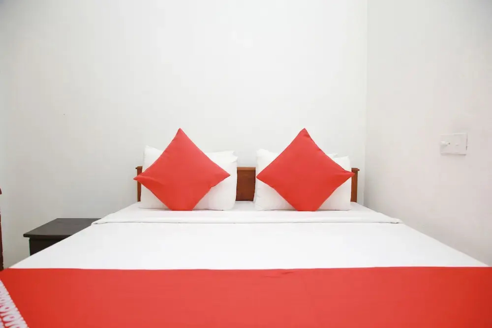 OYO 468 White House Holiday Resort