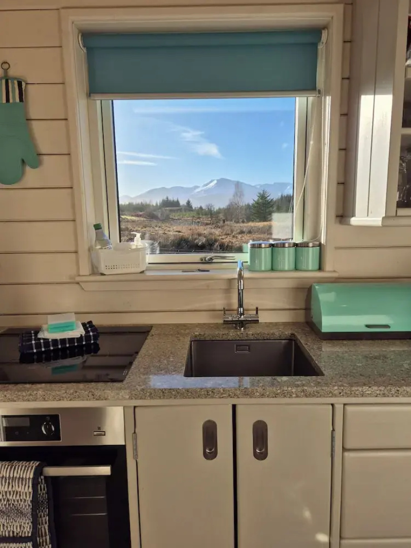 Toradh Cabin