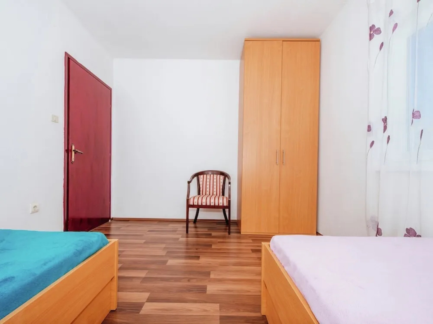 Spacious Apartment With sea View Balcony 150 Meters far From Nice Sandy Beach