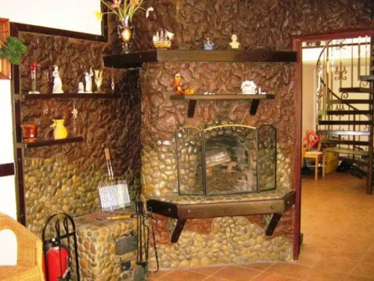Lucky Hostel