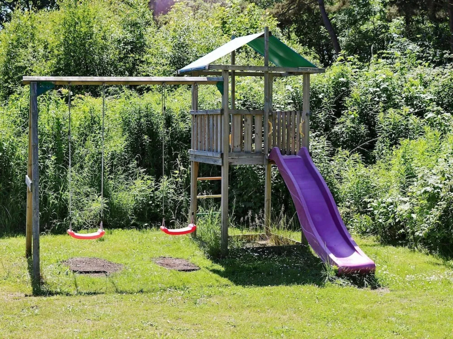 Enormous Holiday Home in Hadsund With Swimming Pool