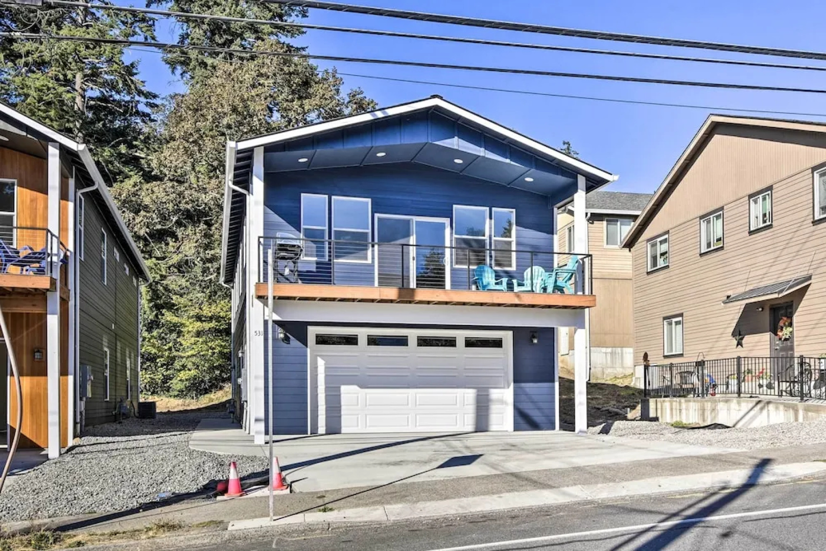 Stunning Stevenson Retreat w/ Mountain Views!