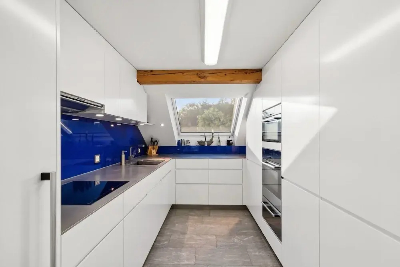 VK Zürich Airport Homestay Villa Bänikon