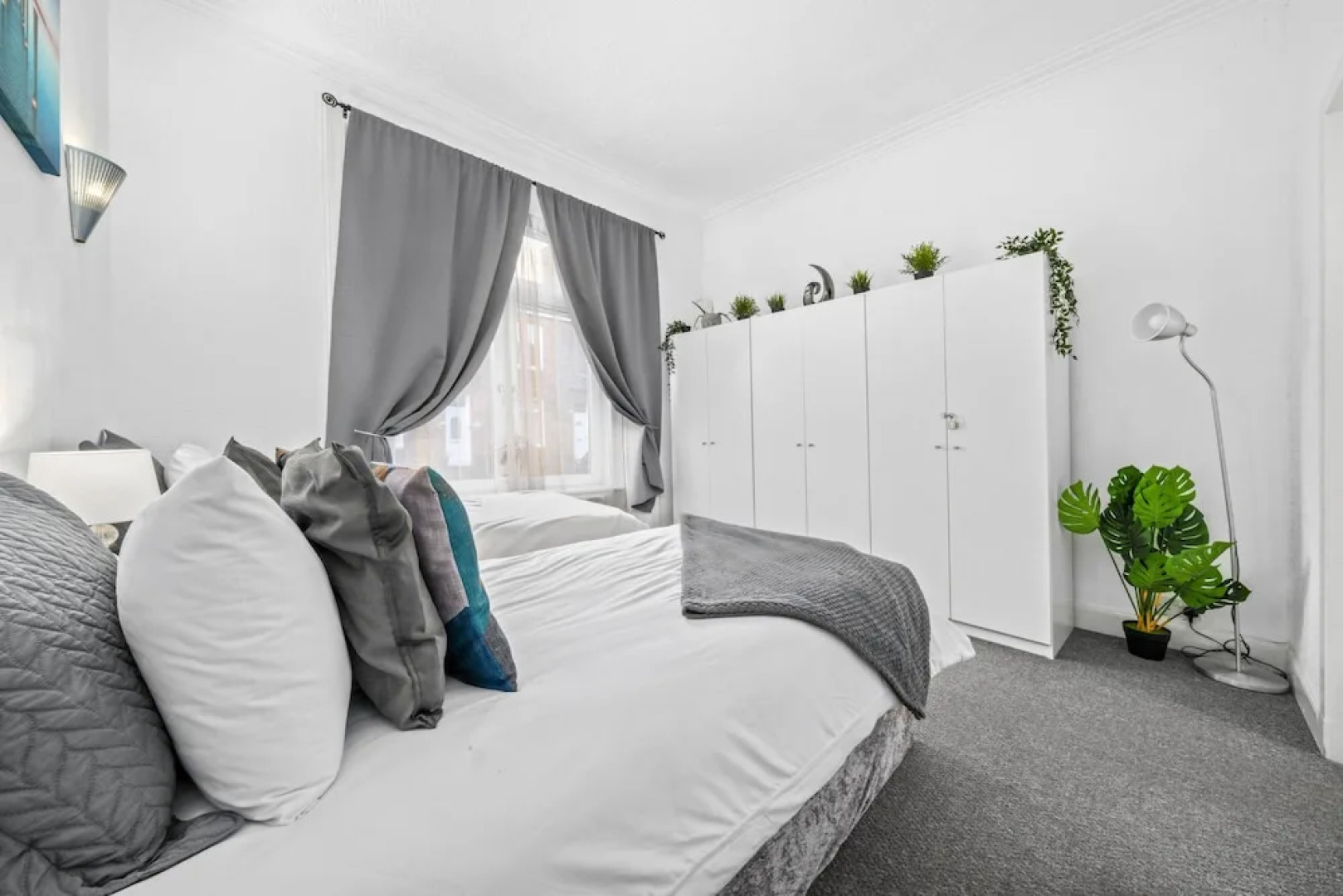 One Bedroom Apartment by Klass Living Serviced Accommodation Bellshill - Elmbank Street Apartment with WIFI  and Parking