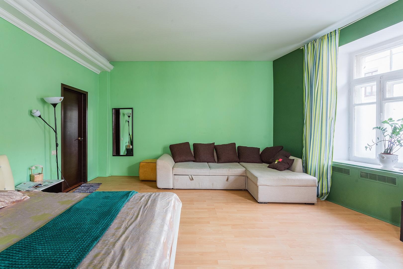 Rent Flat in Moscow (Рент Флэт ин Москоу) на переулке Бродников