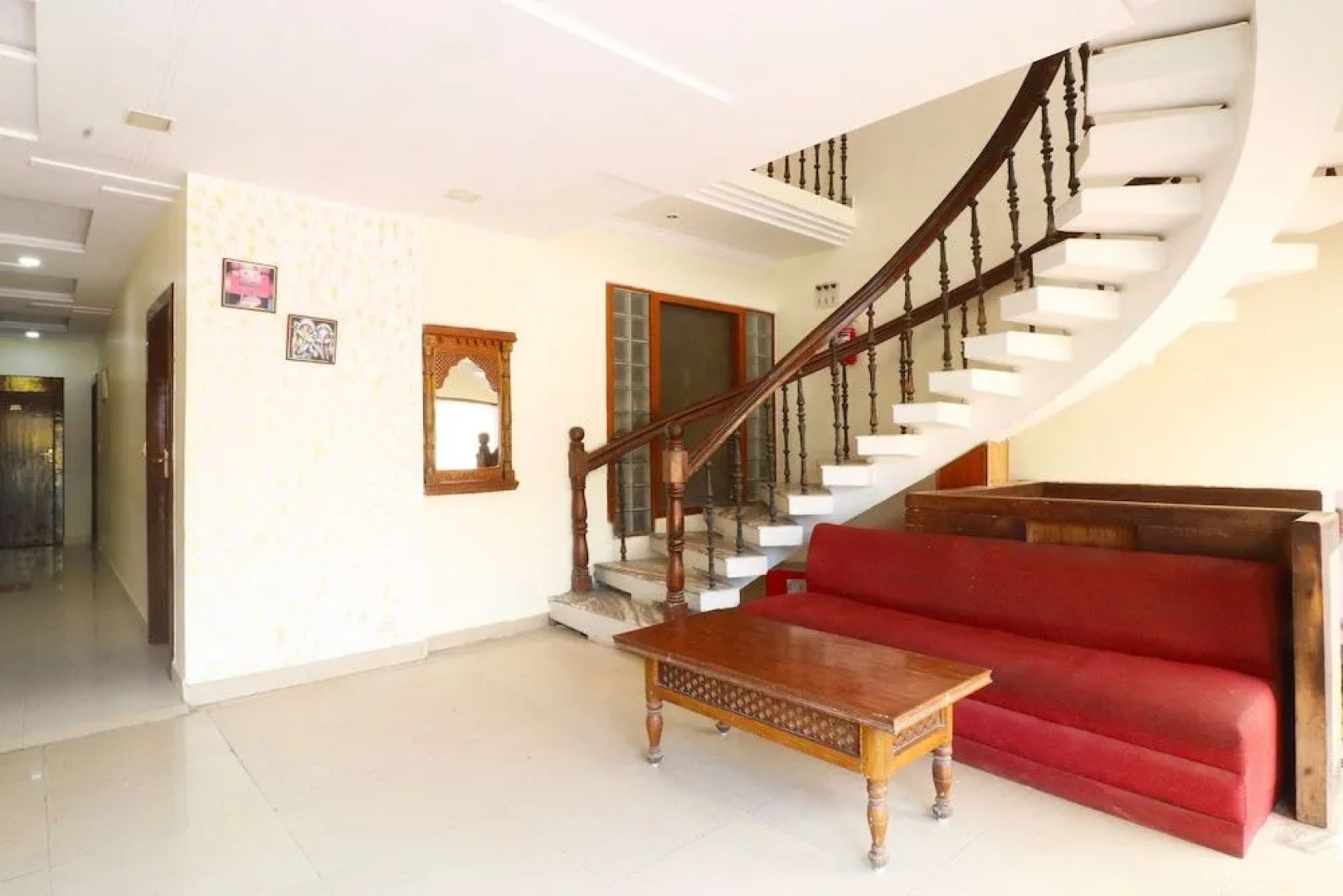 Oyo 40402 Hotel Kirandeep