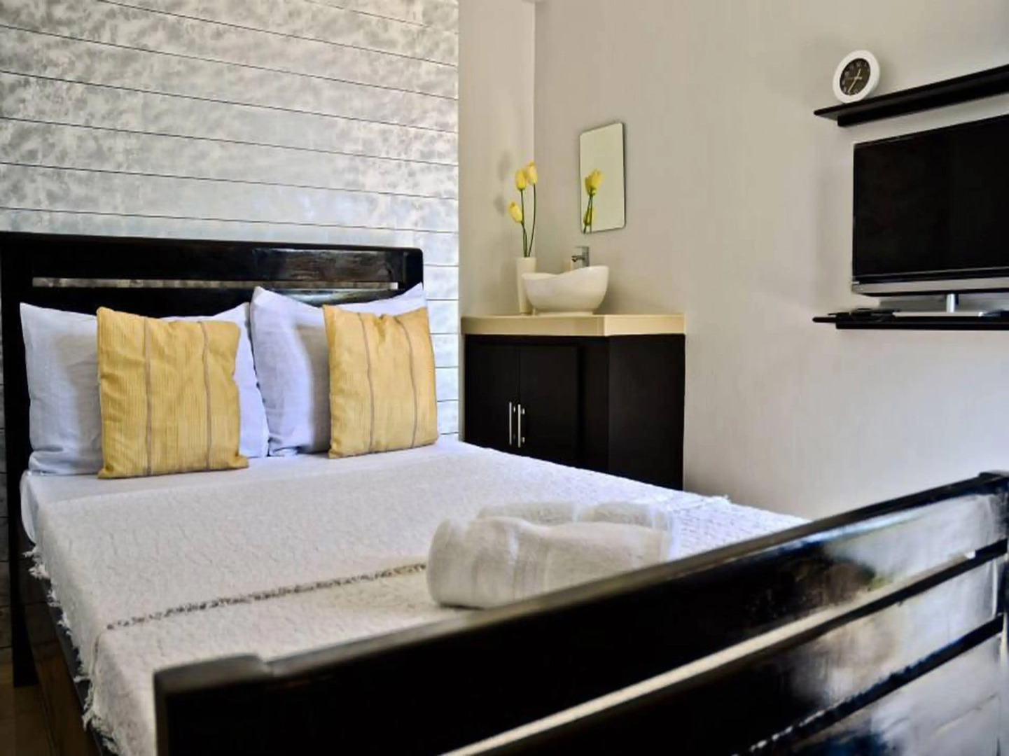 AA Travellers Pad Hotel