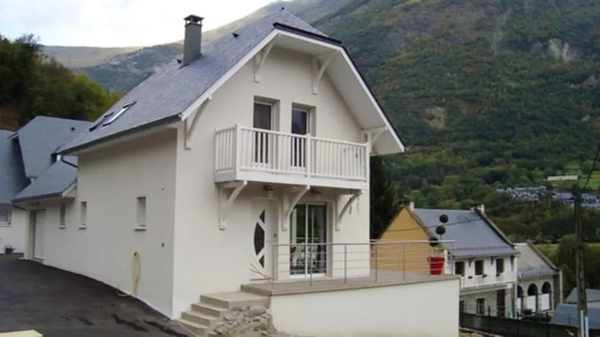 House With 4 Bedrooms in Sassis, With Wonderful Mountain View, Furnish