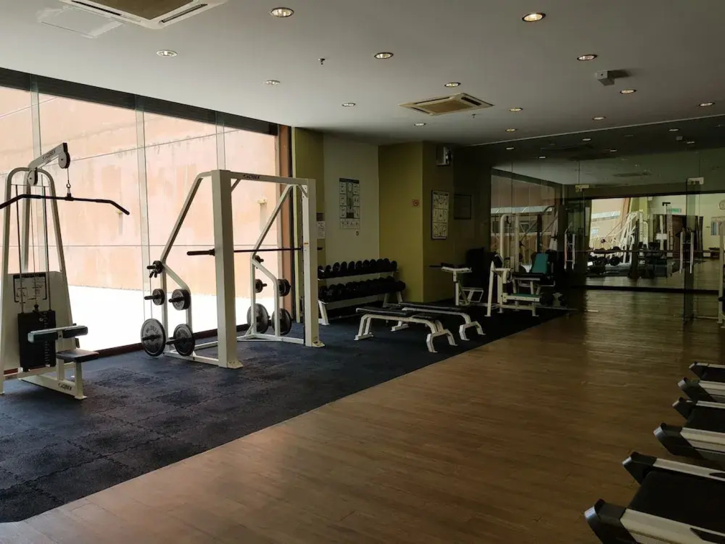 Times Apartment Suites at Times Square