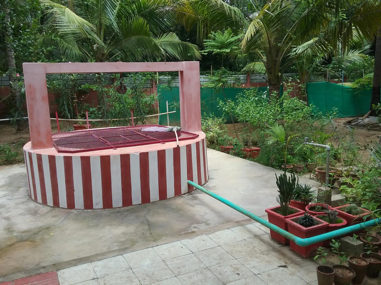 Hotel Sadhabishegam