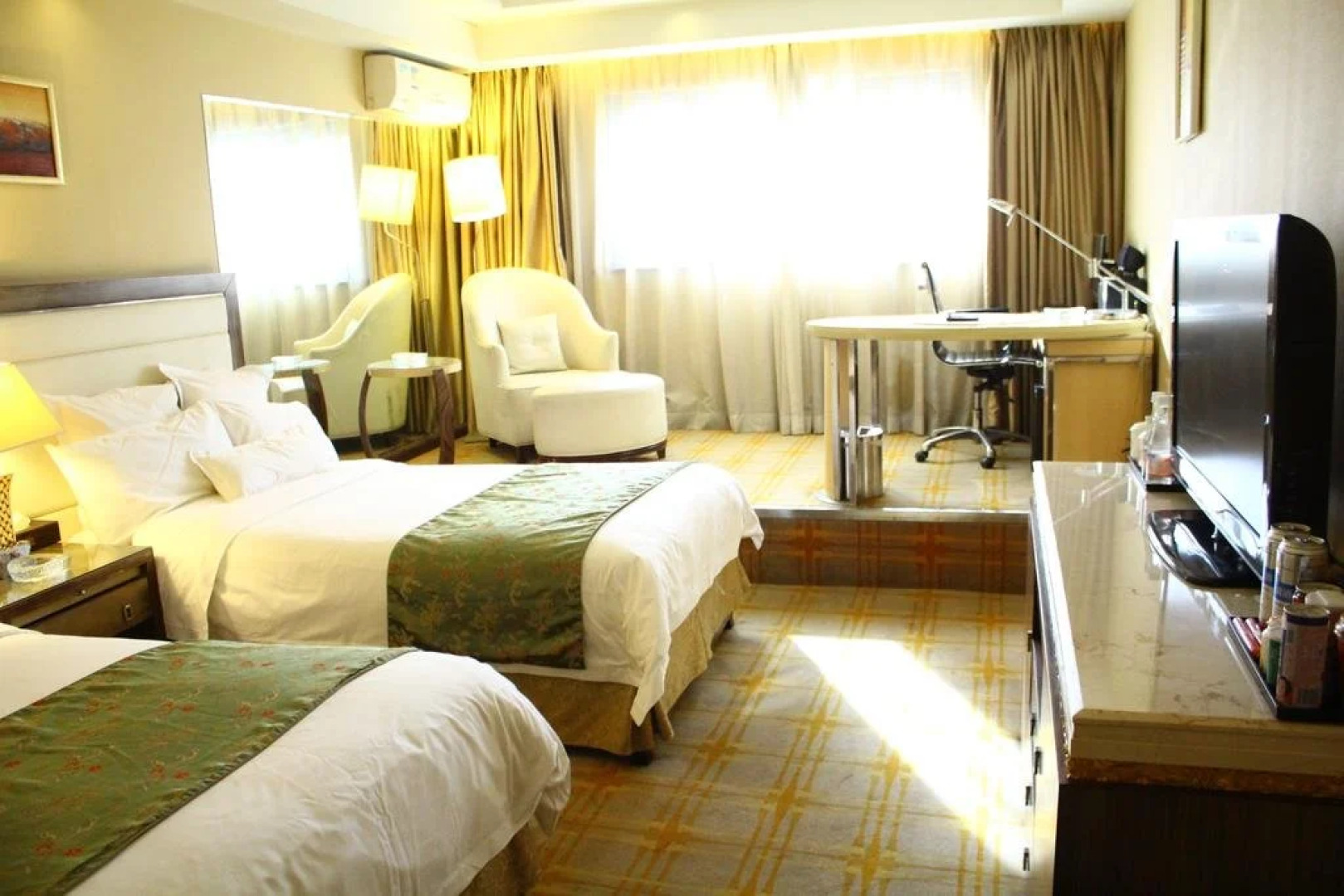 Kunlun International Hotel Xiushui Street No. 2 Branch