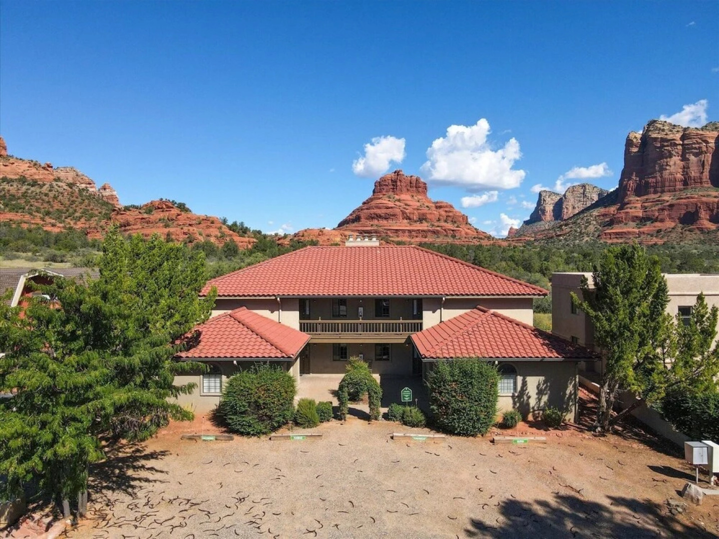 100 @ Bell Rock Condo- Supai 2 Bedroom Condo by RedAwning