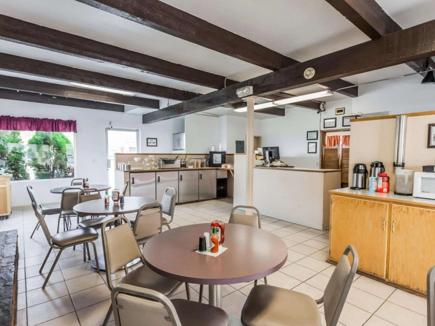 Rodeway Inn & Suites Omak - Okanogan