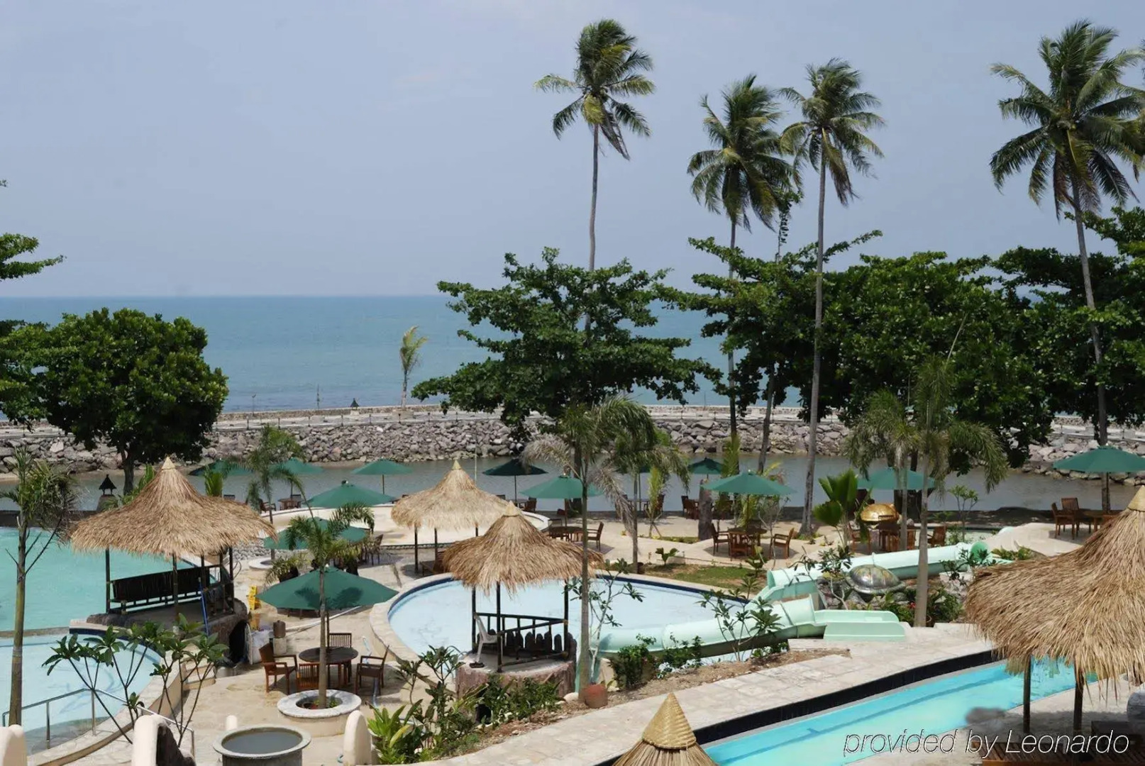 Hawaii Resort Family Suites