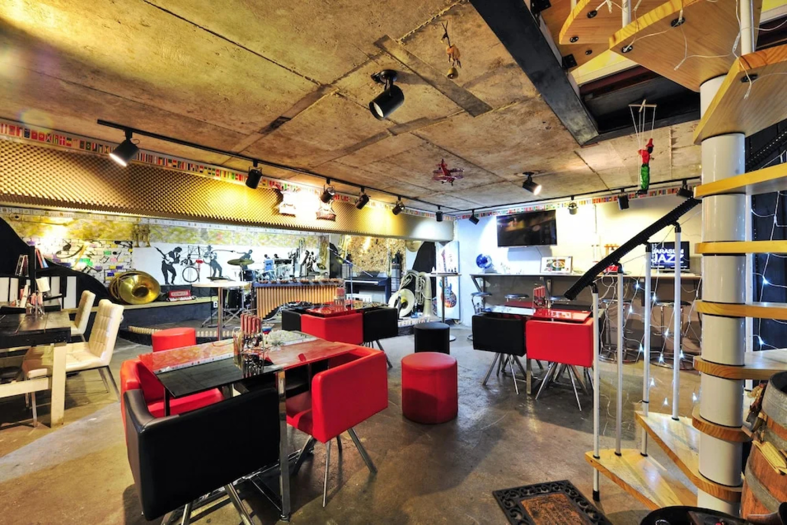 Jarasum Guesthouse - Hostel