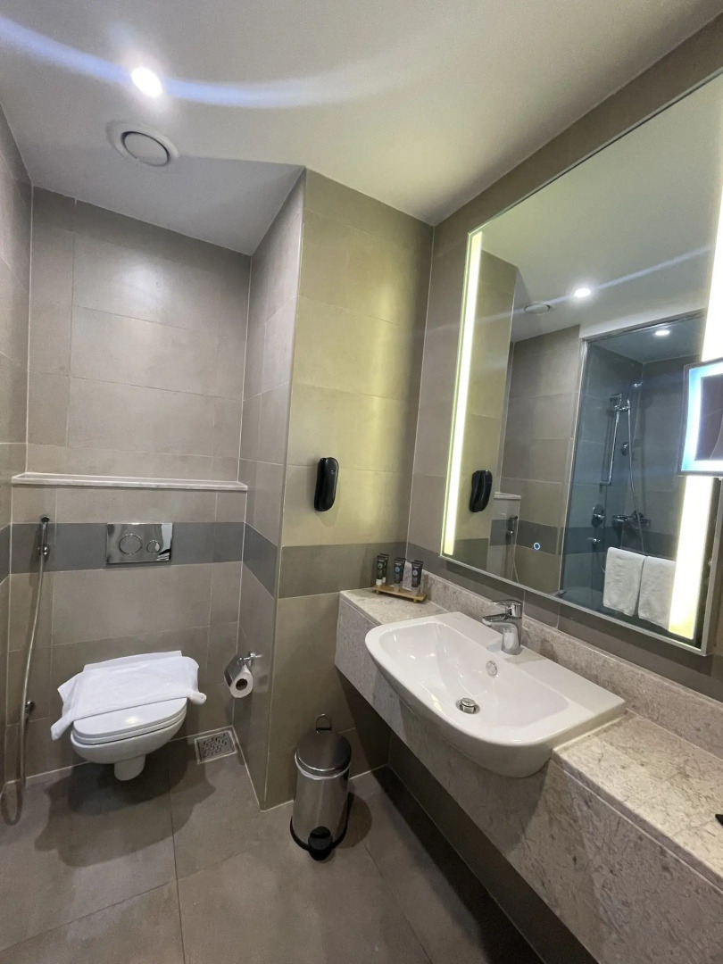 Отель Novotel Makkah Thakher City