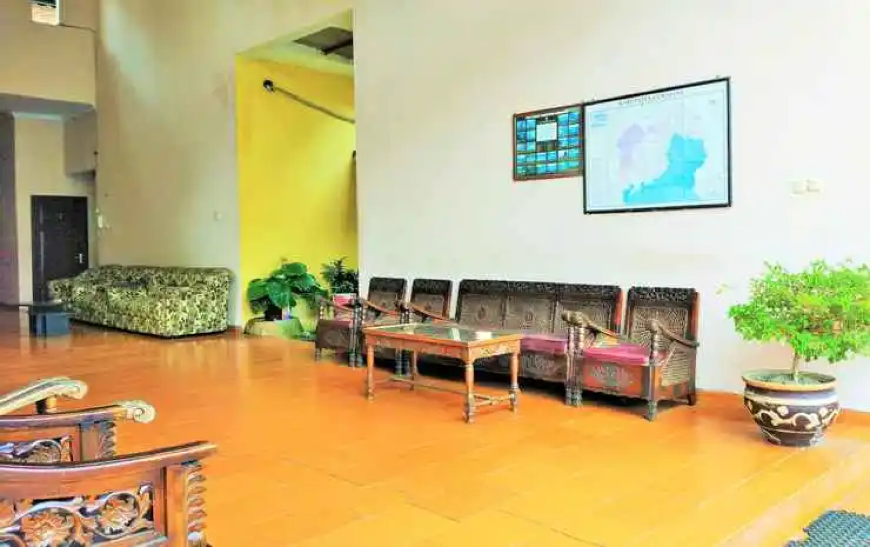 Grand Aloha Hotel Lumajang