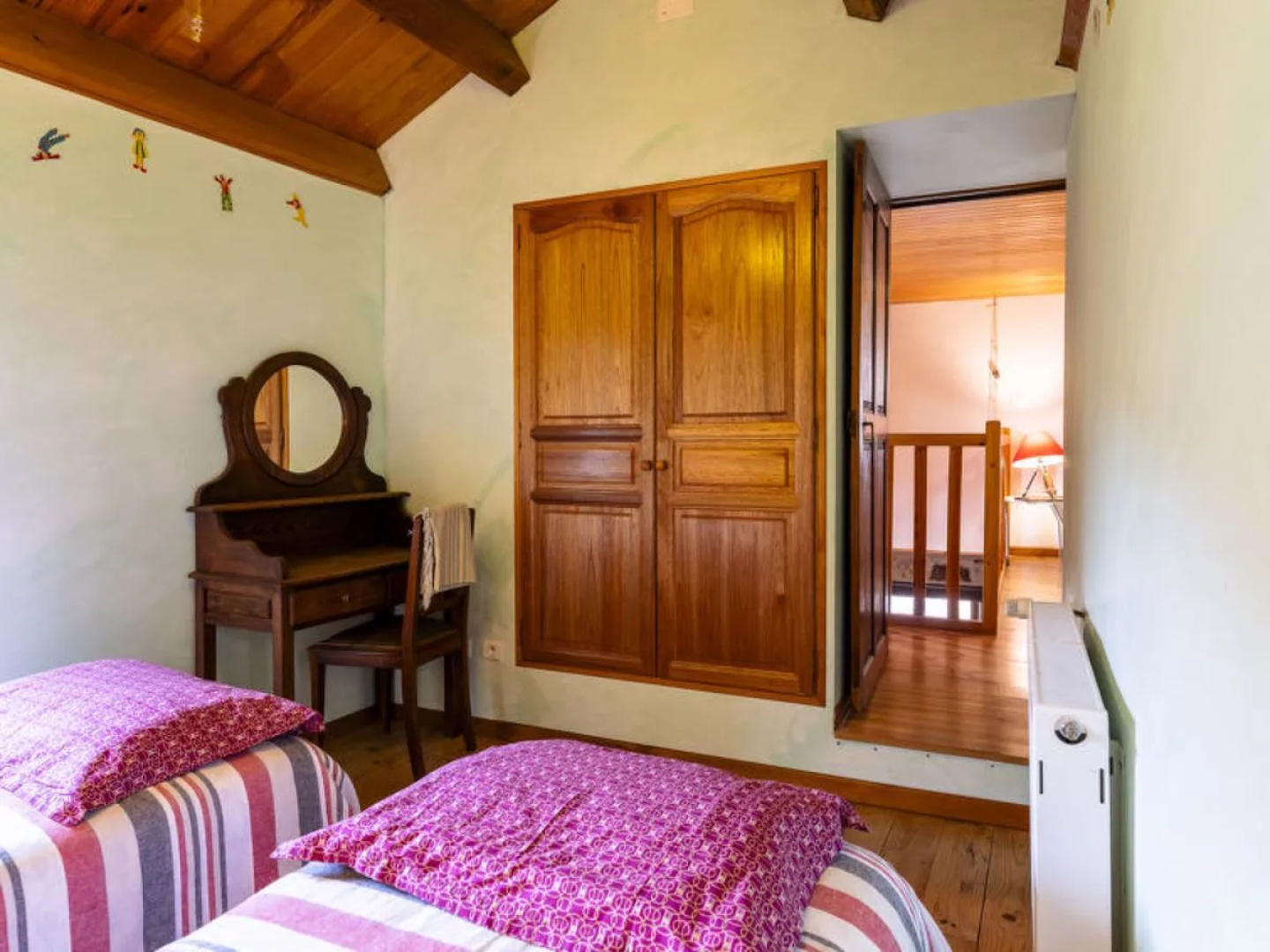 Holiday Home Le Rouge Borne (LVS110)