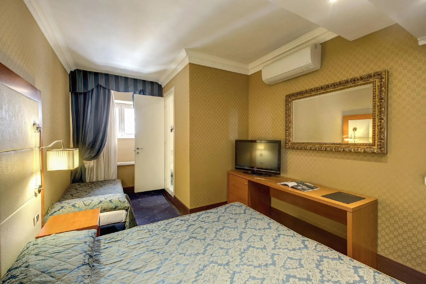 Hotel Panda