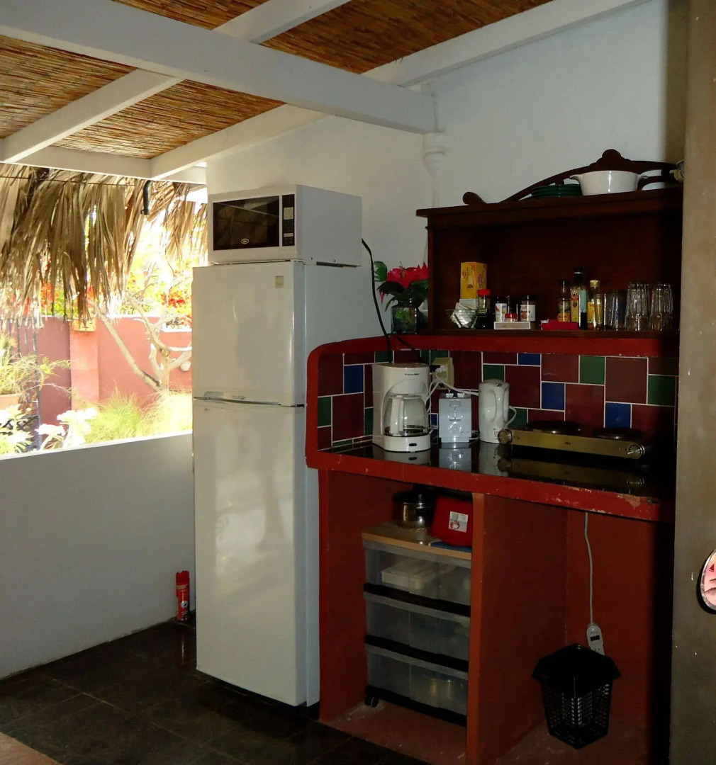 Beach House Aruba Apartments