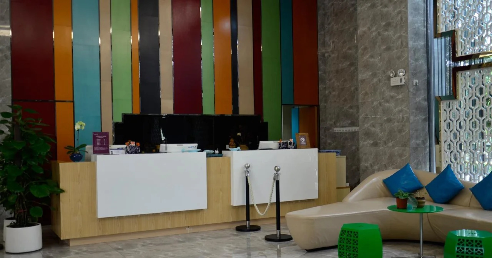 Eastone Vegetarian Culture Hotel