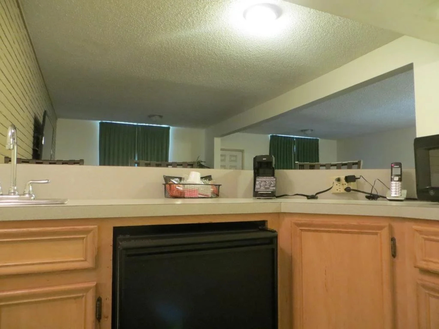 Echo Hotel & Conference Center