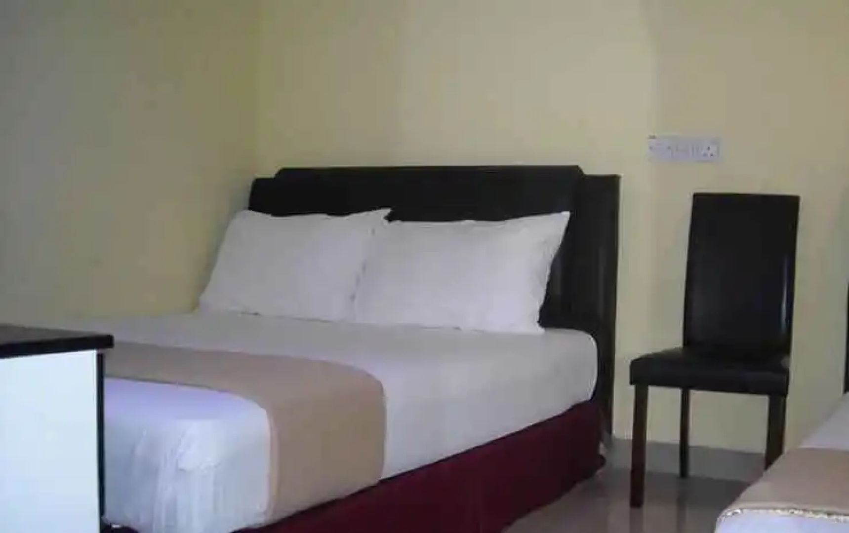 New Wave Hotel Nilai H-2