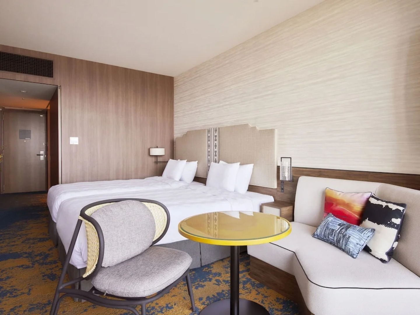 Отель Okinawa Prince Ocean View Ginowan