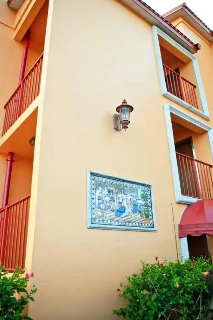 The Royal Inn Beach Hotel Hutchinson Island